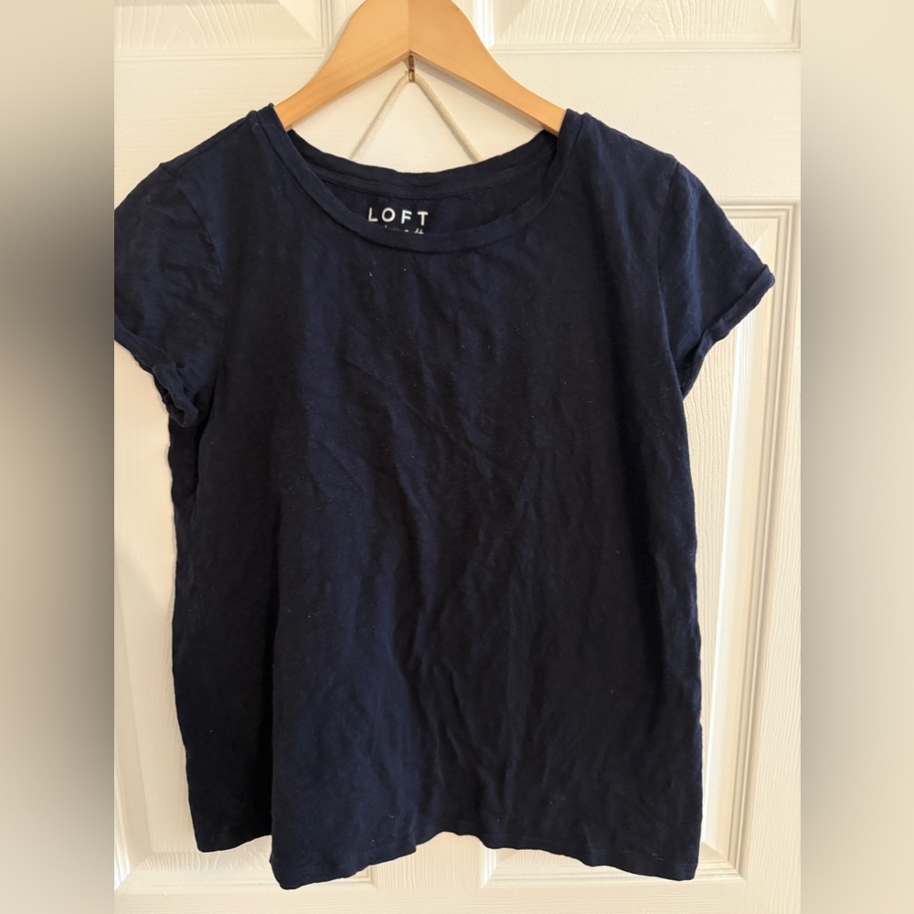 LOFT t-shirt, Vintage soft. Nvy blue, scoop neck